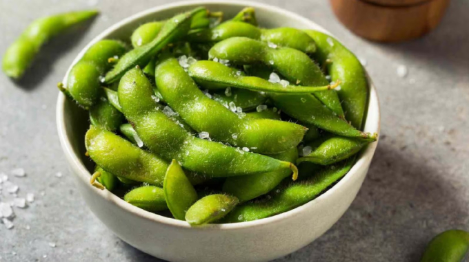 Edamame rất giàu protein, chất xơ và chất chống oxy hóa.