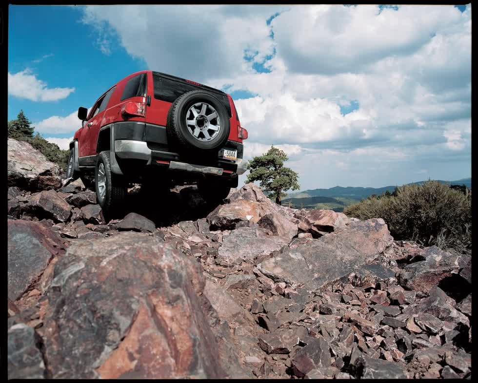 4Toyota FJ Cruiser