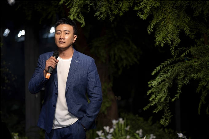 Thời gian đầu bước chân vào điện ảnh, Hồ Quân tham gia nhiều vai diễn nhưng không để lại ấn tượng lớn