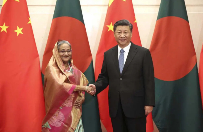Thủ tướng Bangladesh Sheikh Hasina và Chủ tịch nước Trung Quốc Tập Cận Bình. Ảnh: China Daily
